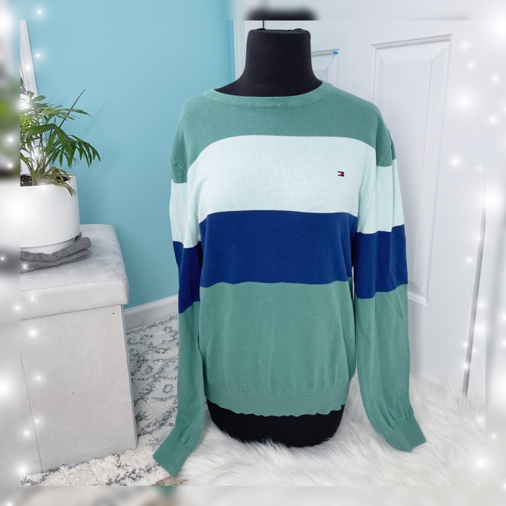 Tommy Hilfiger Stripped Sweater Size M